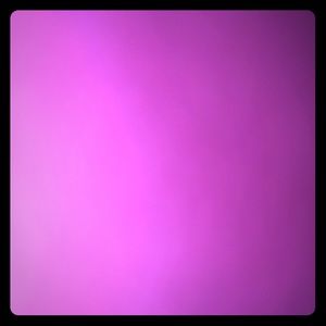 I ship Monday thru Friday :)